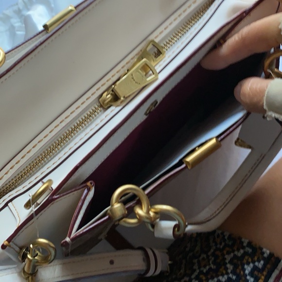 Coach hand bag - Picture 9 of 13